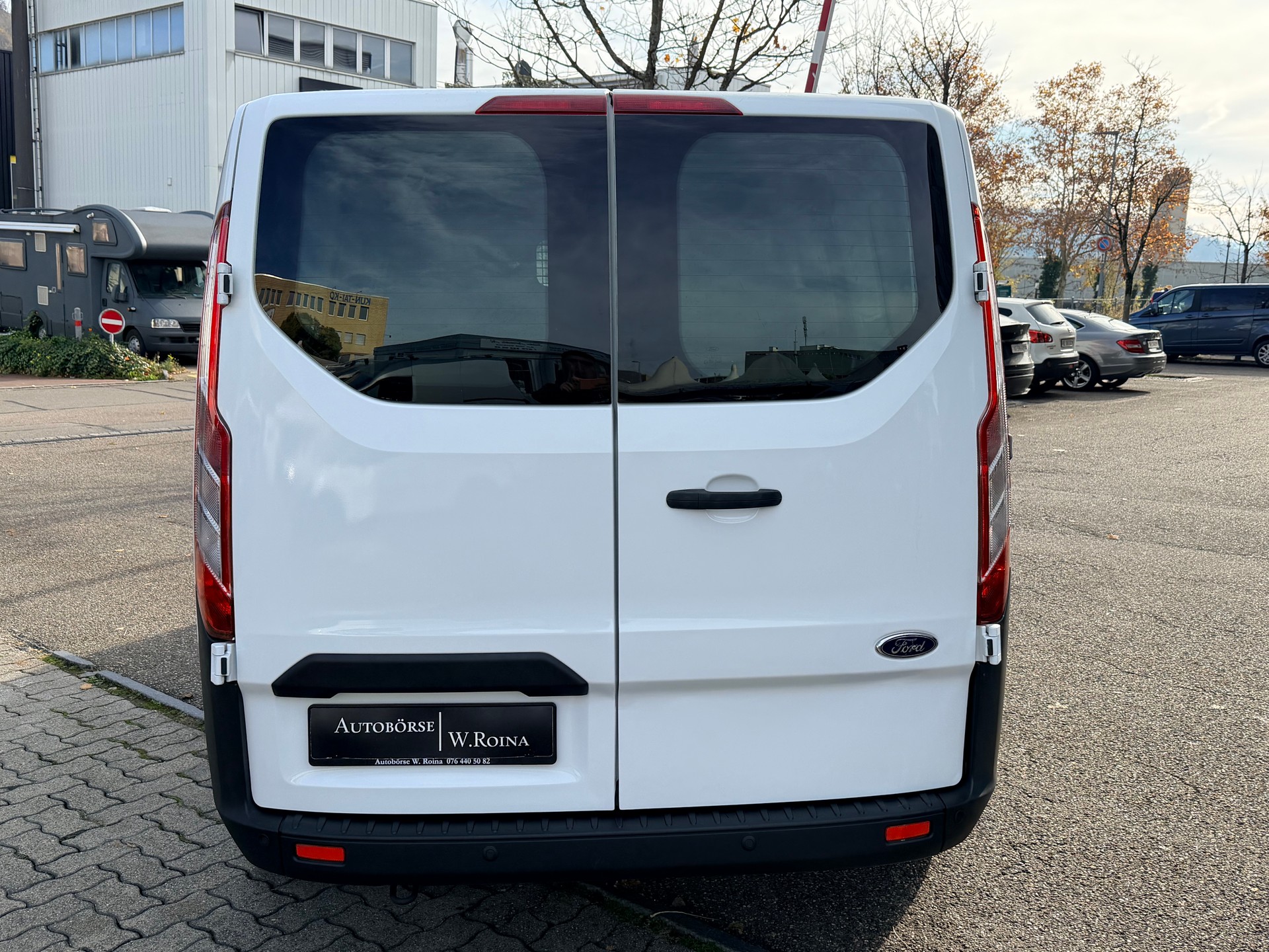 FORD Transit Custom Van 290 L1H1 Ambiente-showroom-element-3
