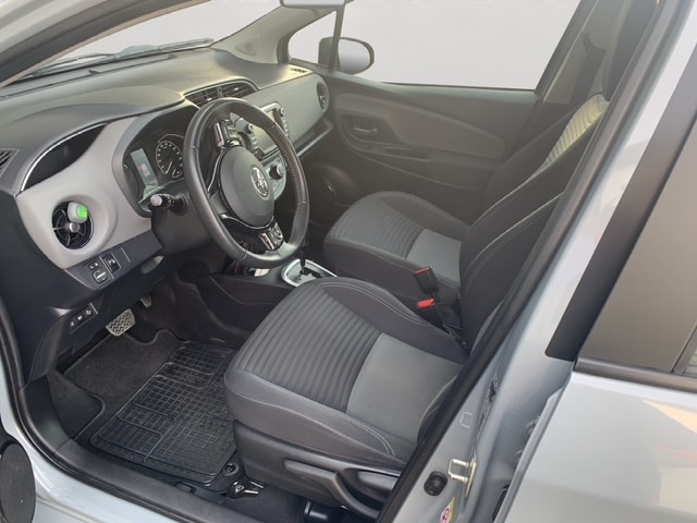 TOYOTA Yaris 1.5 VVT-i Hybrid Trend e-CVT-image-7