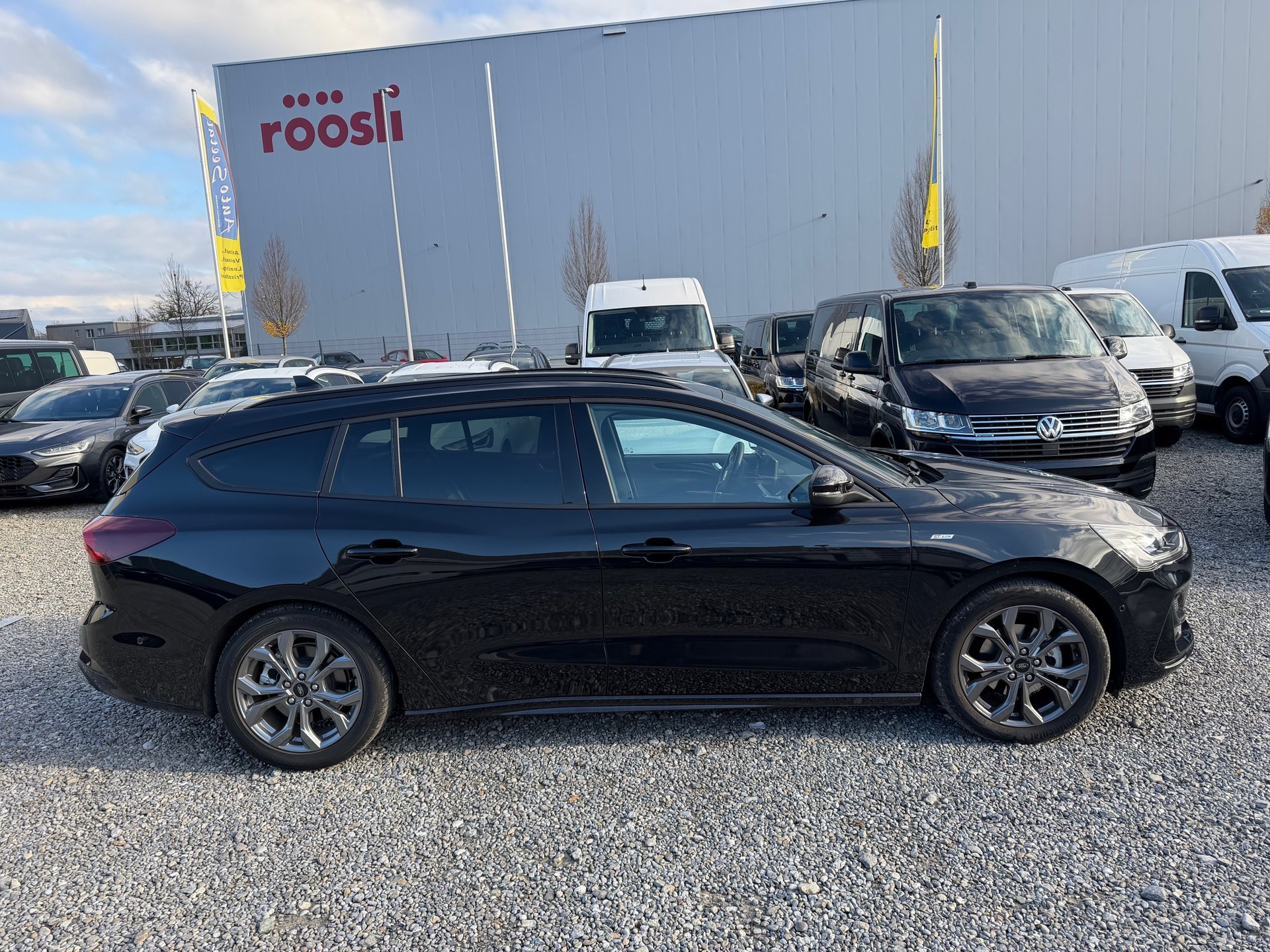 FORD Focus 1.0 MHEV ST-Line Automat-image-2