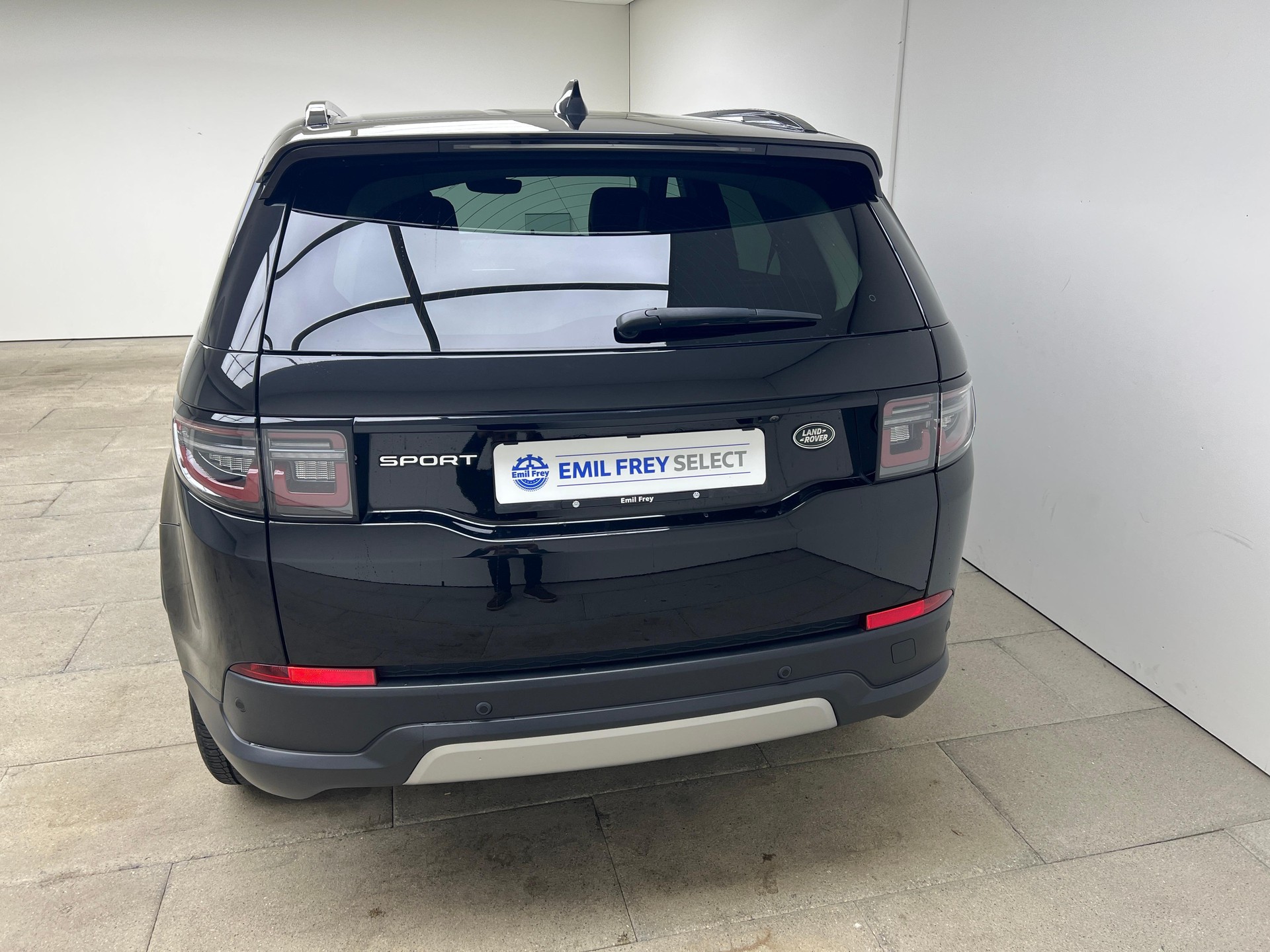 LAND ROVER Discovery Sport 2.0 SD4 200 SE-image-4