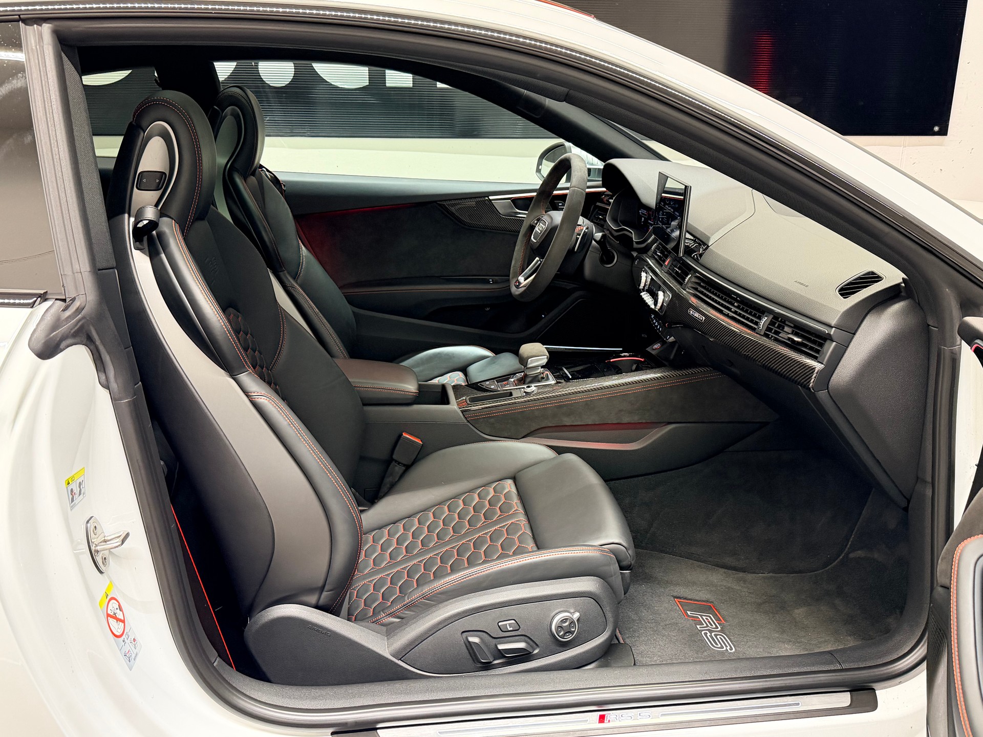 AUDI RS5 Coupé 2.9 TFSI quattro tiptronic-image-22