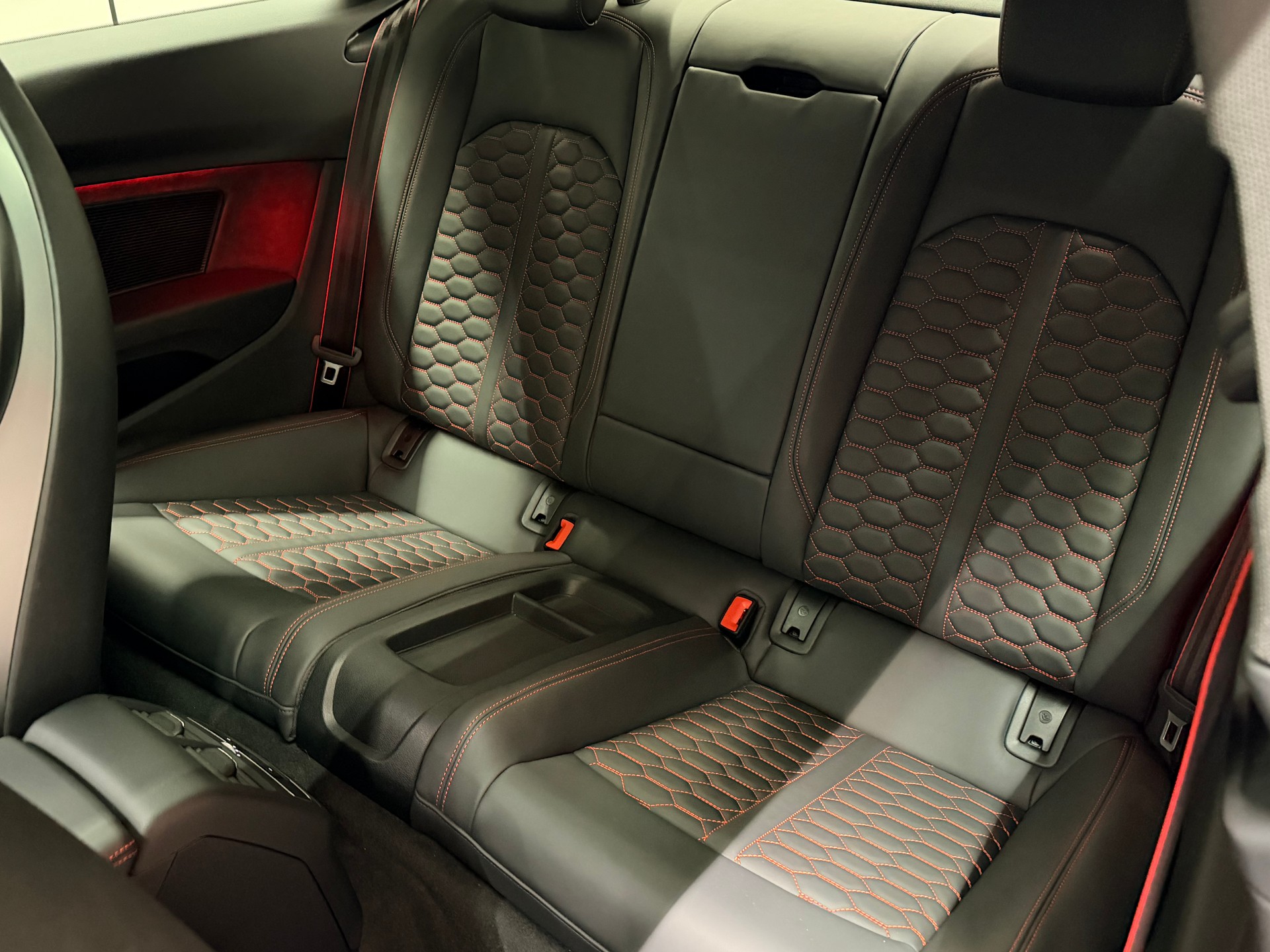 AUDI RS5 Coupé 2.9 TFSI quattro tiptronic-image-18