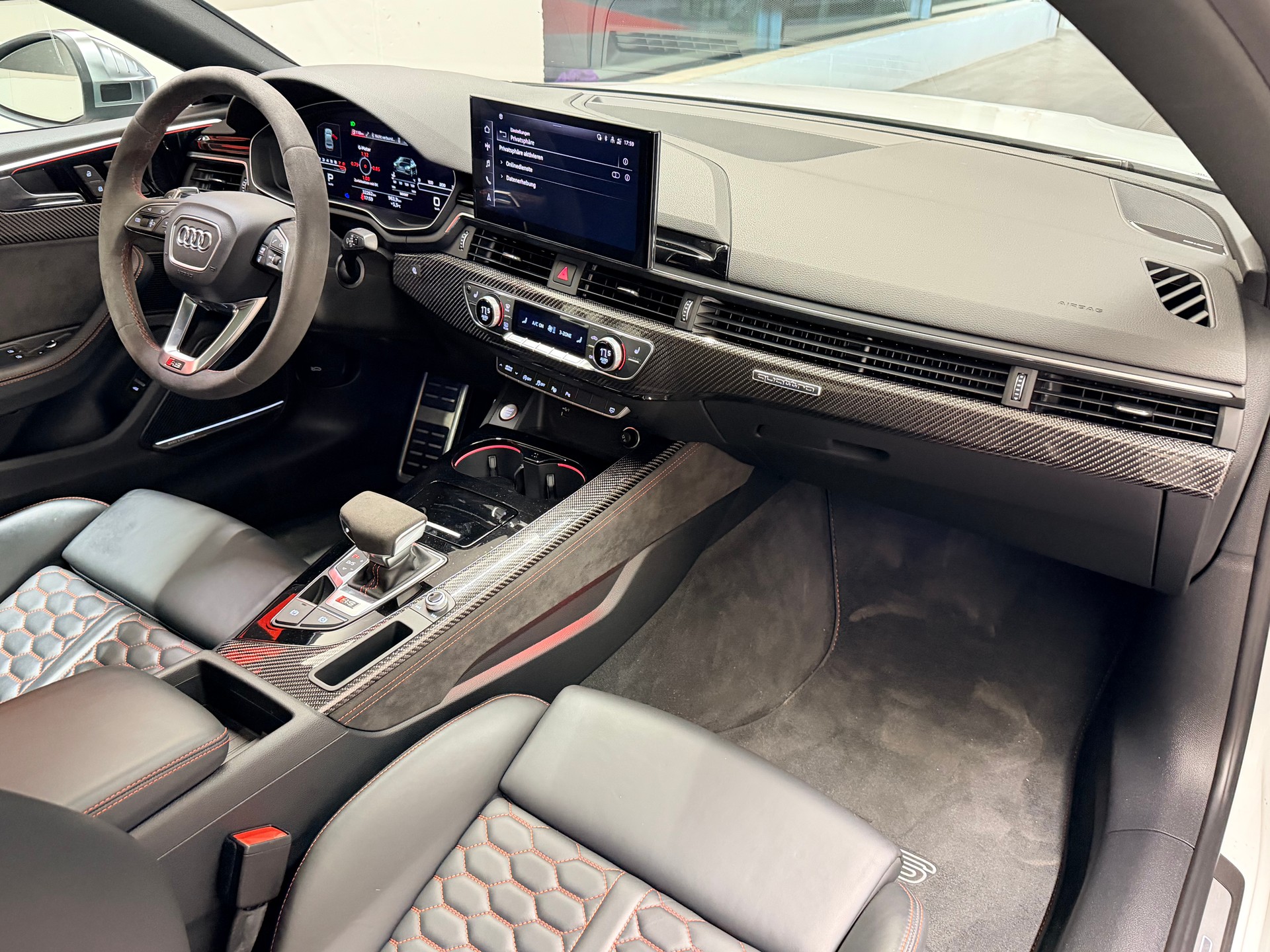 AUDI RS5 Coupé 2.9 TFSI quattro tiptronic-image-19