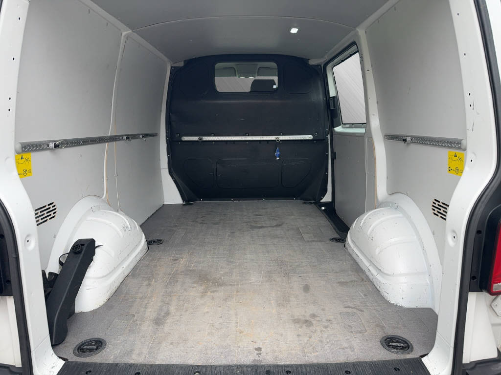 VW T6.1 Kaw. 3000 2.0 TDI 110-image-14