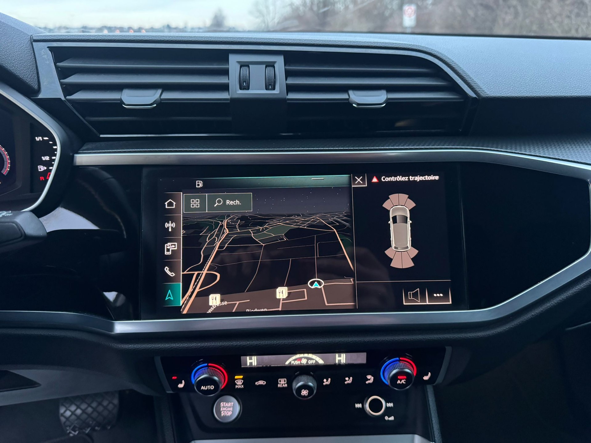 AUDI Q3 35 TFSI advanced S-tronic-image-28