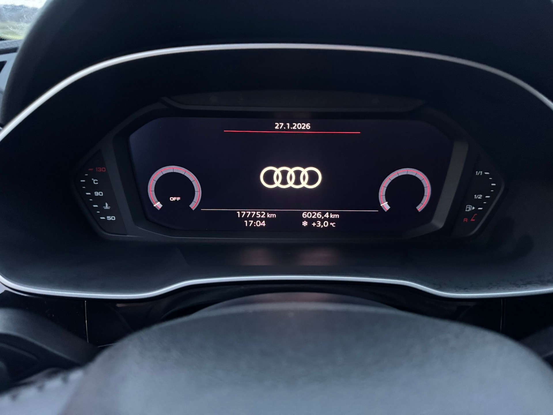 AUDI Q3 35 TFSI advanced S-tronic-image-21