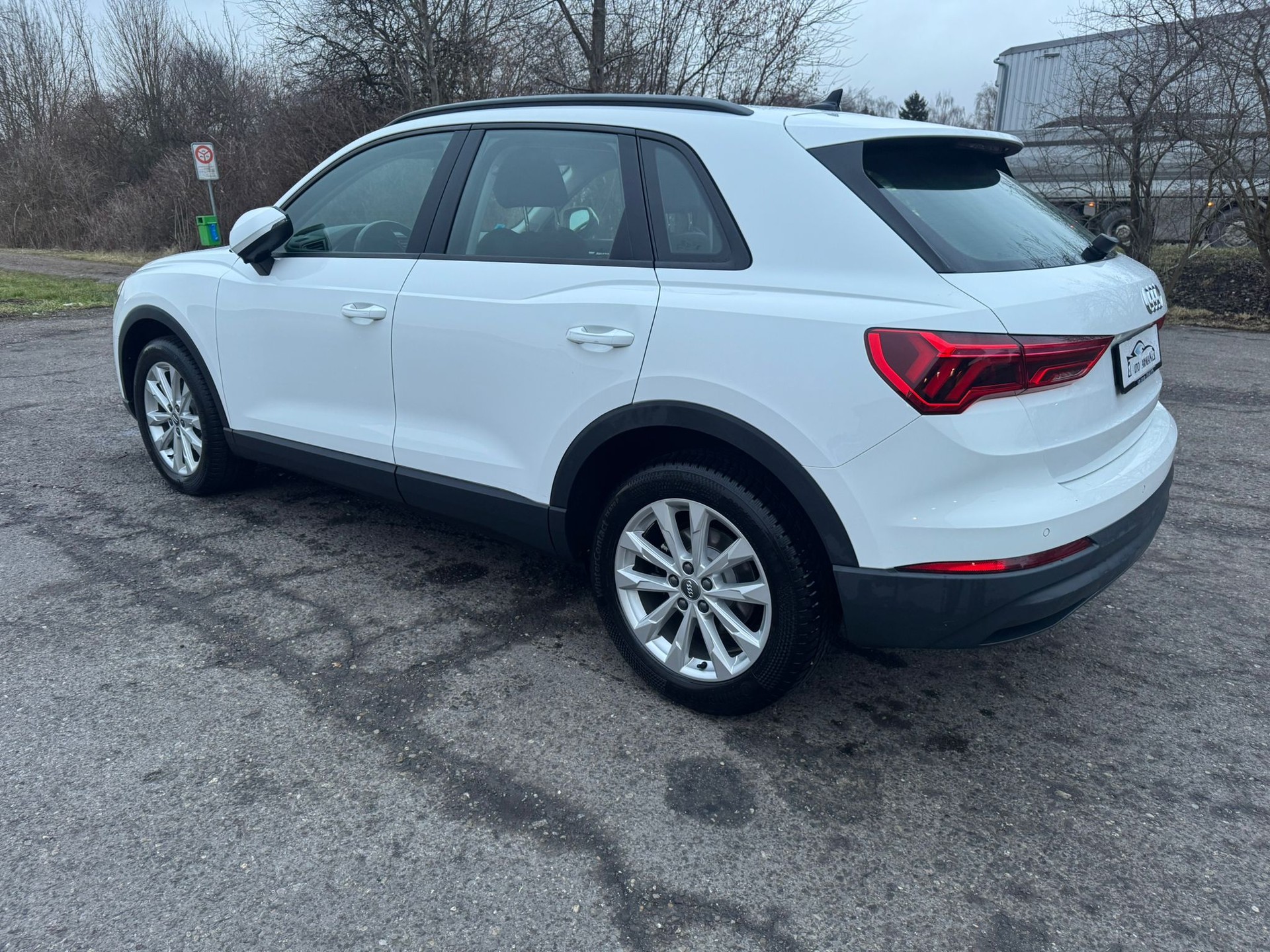 AUDI Q3 35 TFSI advanced S-tronic-image-4