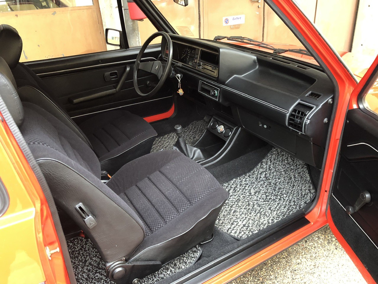 VW 1600 GLI-image-11