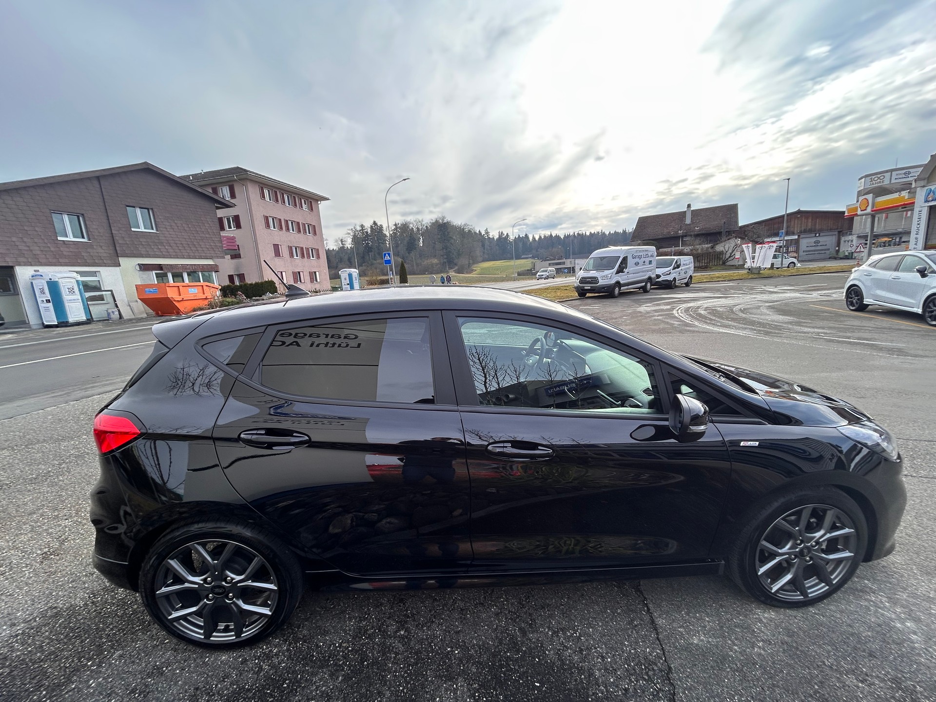 FORD Fiesta 1.0 SCTi ST Line-image-5