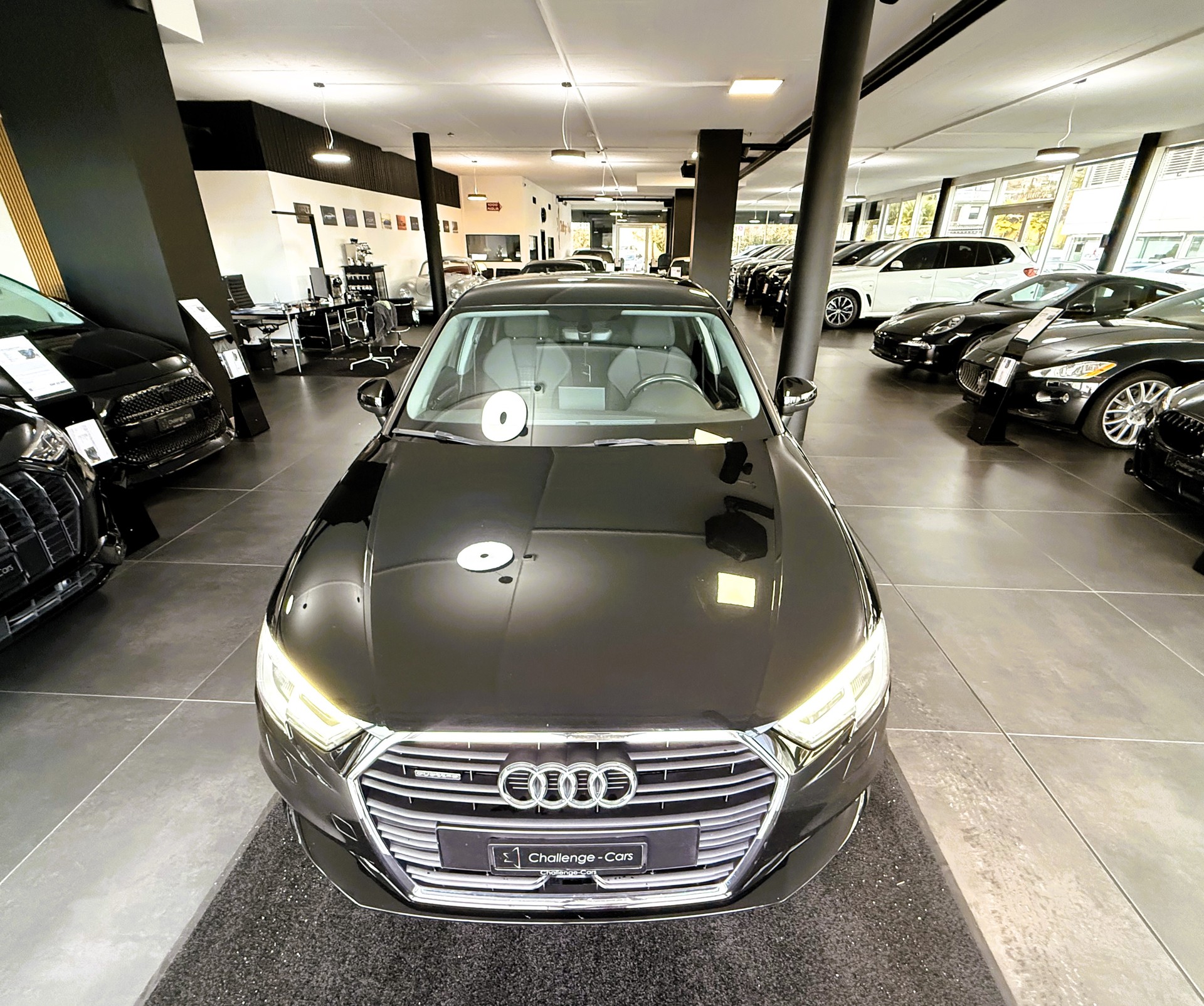 AUDI A3 Sportback 2.0 TDI Sport S-tronic quattro-image-9