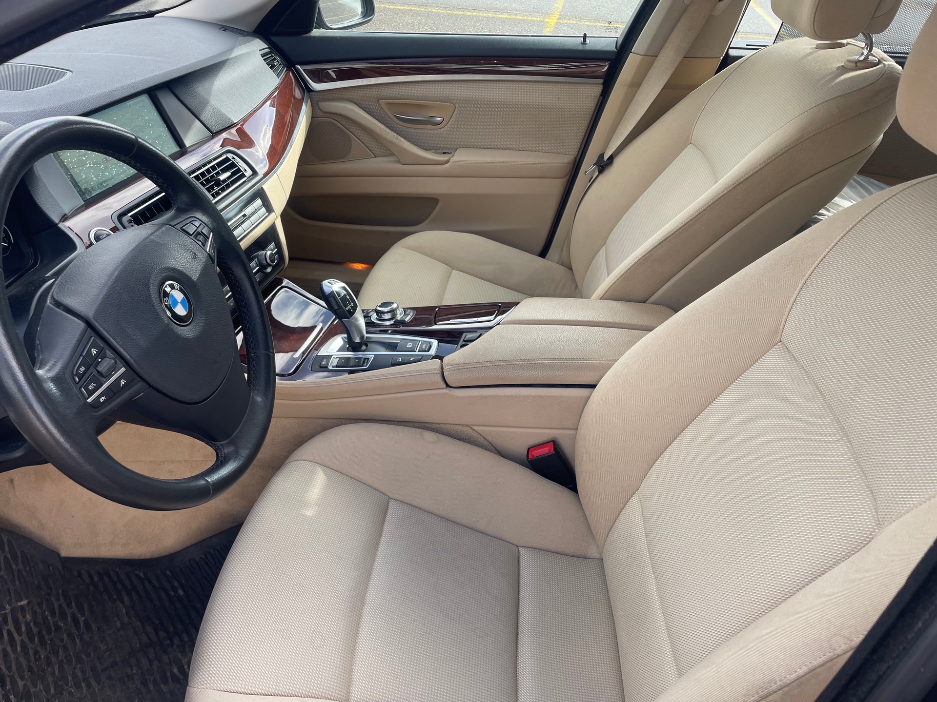 BMW 525d xDrive Touring Steptronic-image-7