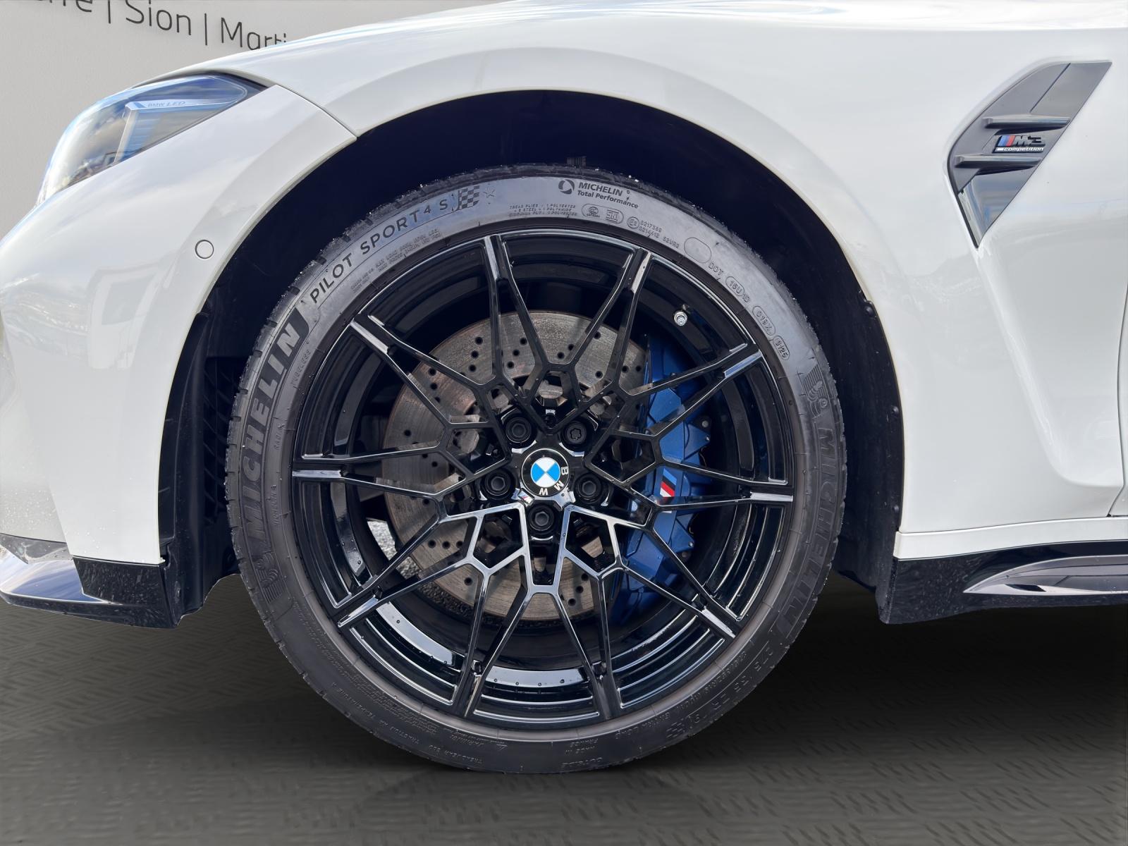 BMW M3 Touring xDrive Competition M (CH)-image-9