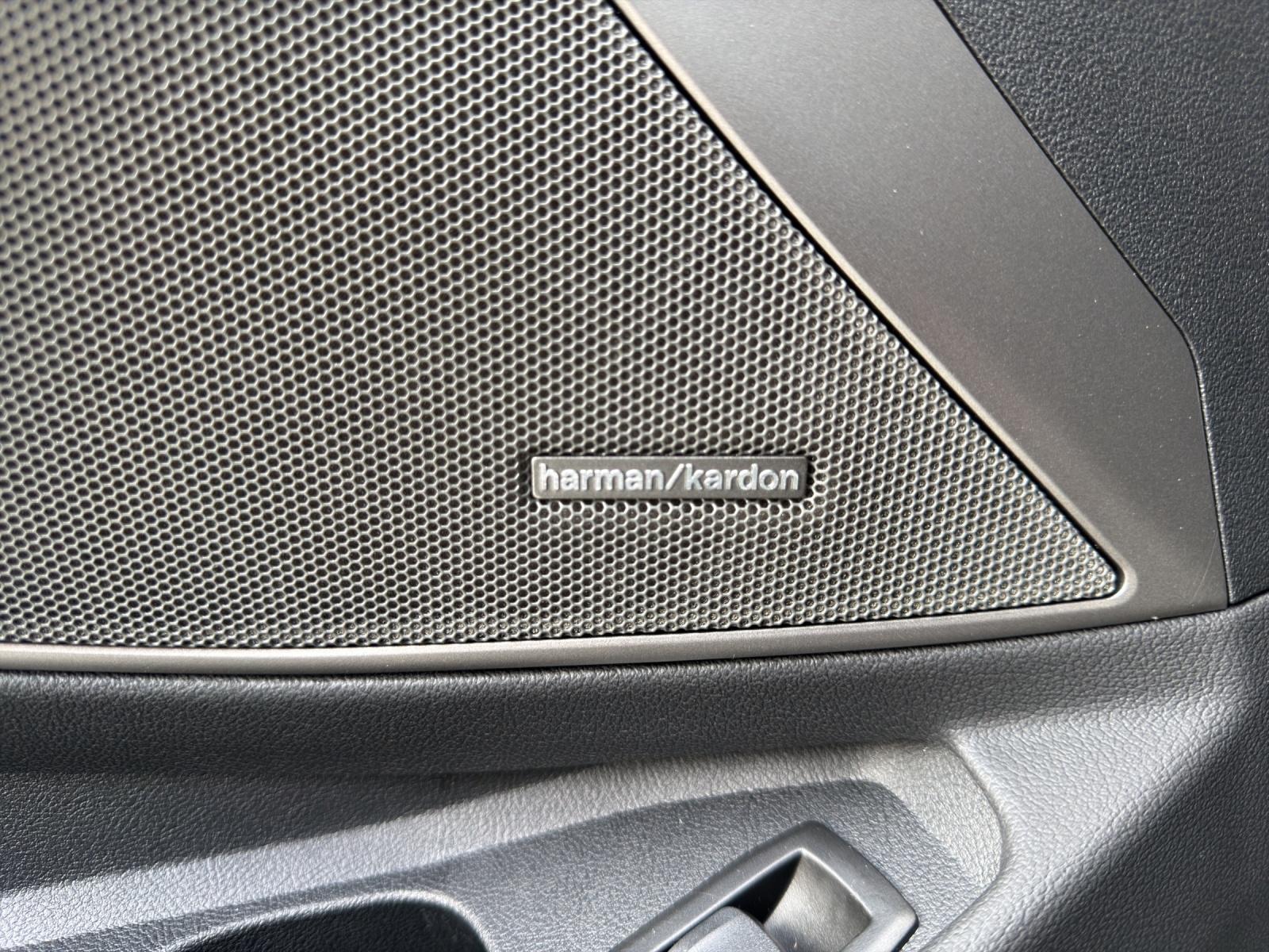BMW M3 Touring xDrive Competition M (CH)-image-17