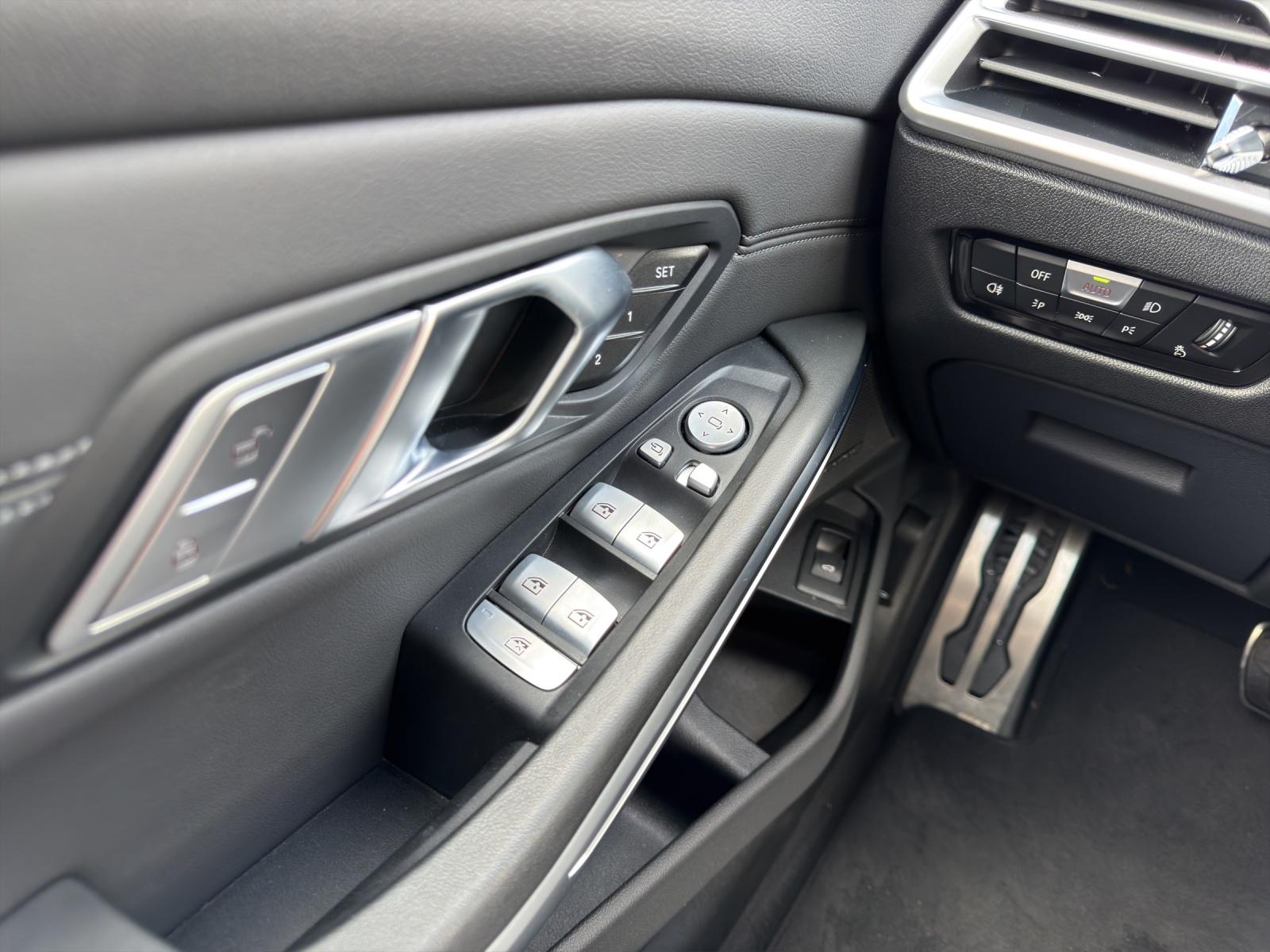 BMW M3 Touring xDrive Competition M (CH)-image-18