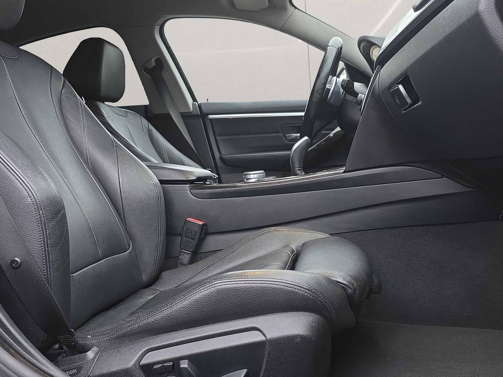 BMW 430d Gran Coupé xDrive Sport Line Steptronic-image-15