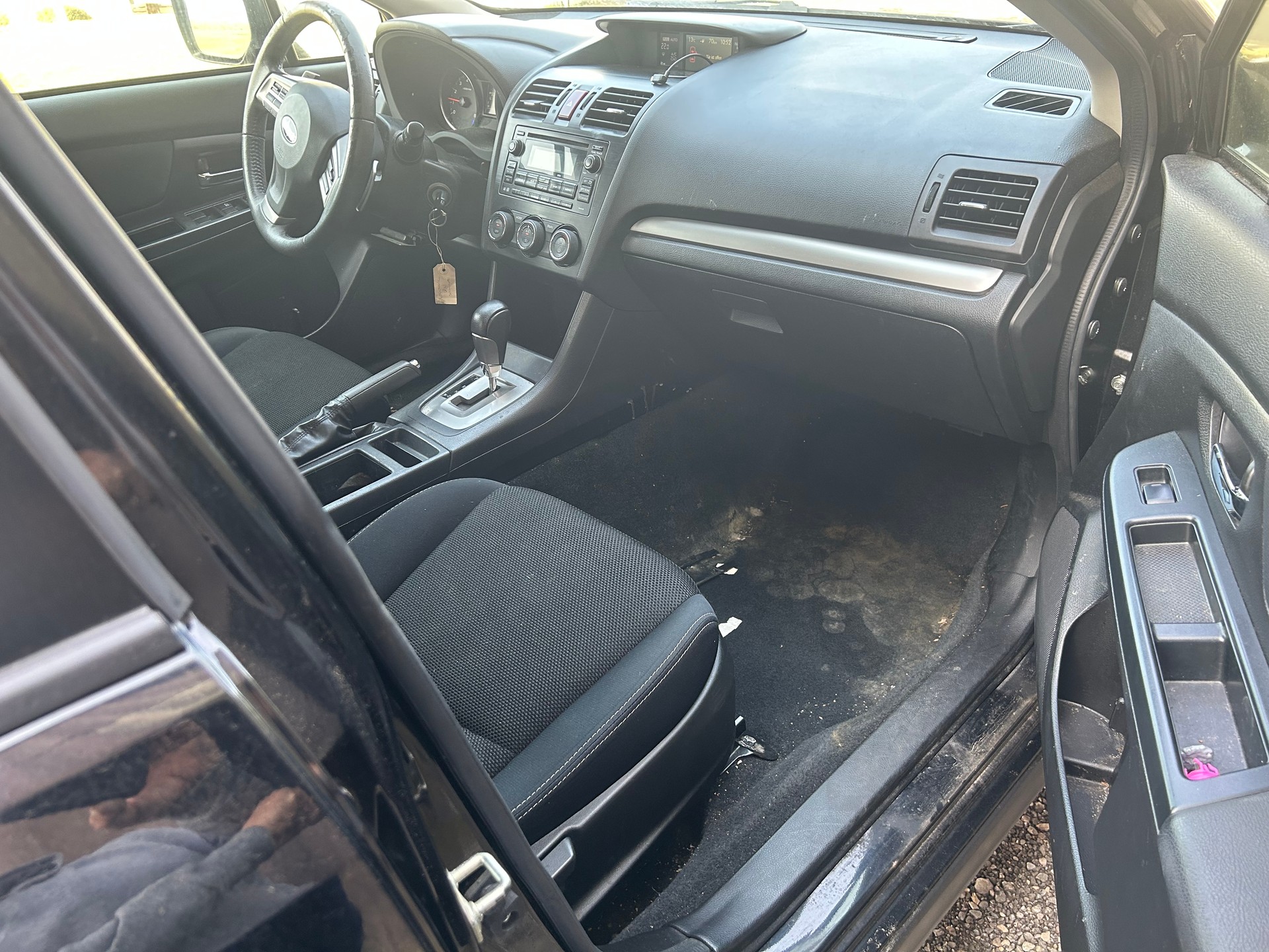 SUBARU XV 2.0 Swiss Three AWD CVT-image-13