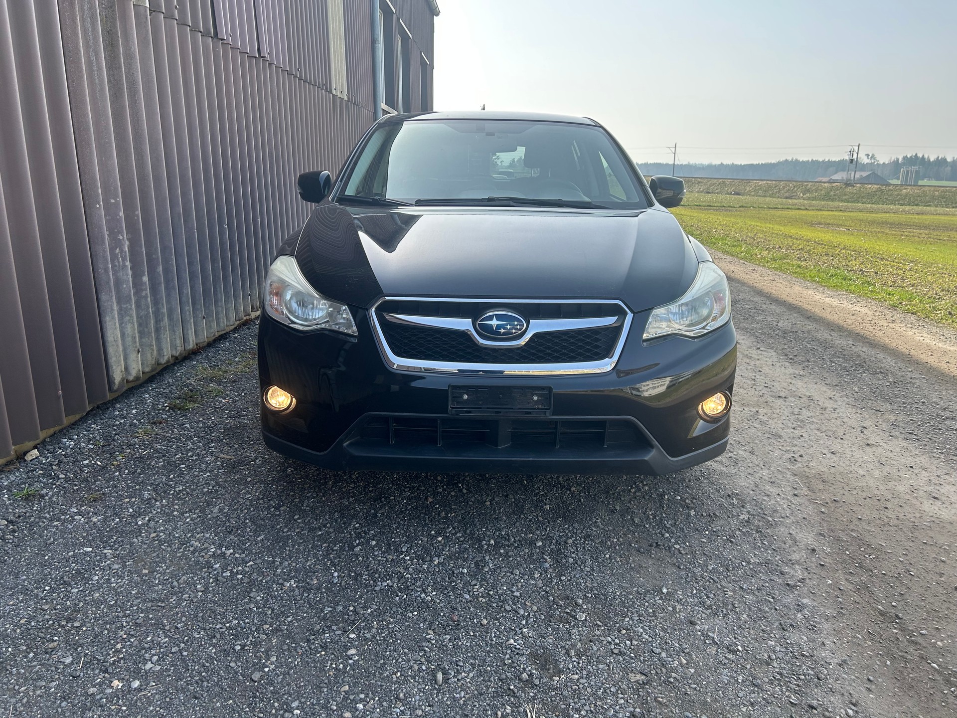 SUBARU XV 2.0 Swiss Three AWD CVT-image-0