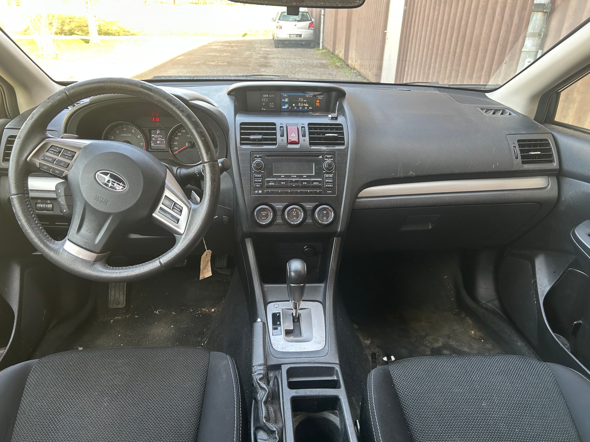 SUBARU XV 2.0 Swiss Three AWD CVT-image-11