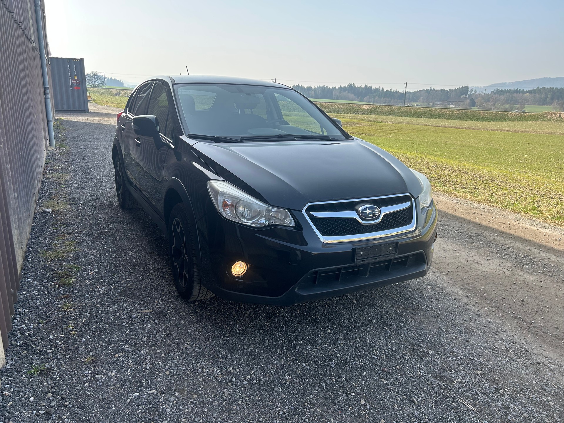 SUBARU XV 2.0 Swiss Three AWD CVT-image-2