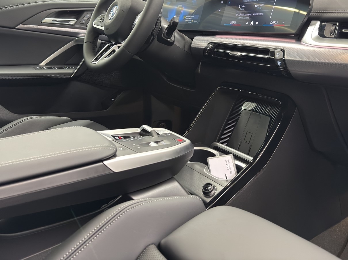 BMW X1 xDrive 30e M Sport Pro-image-20