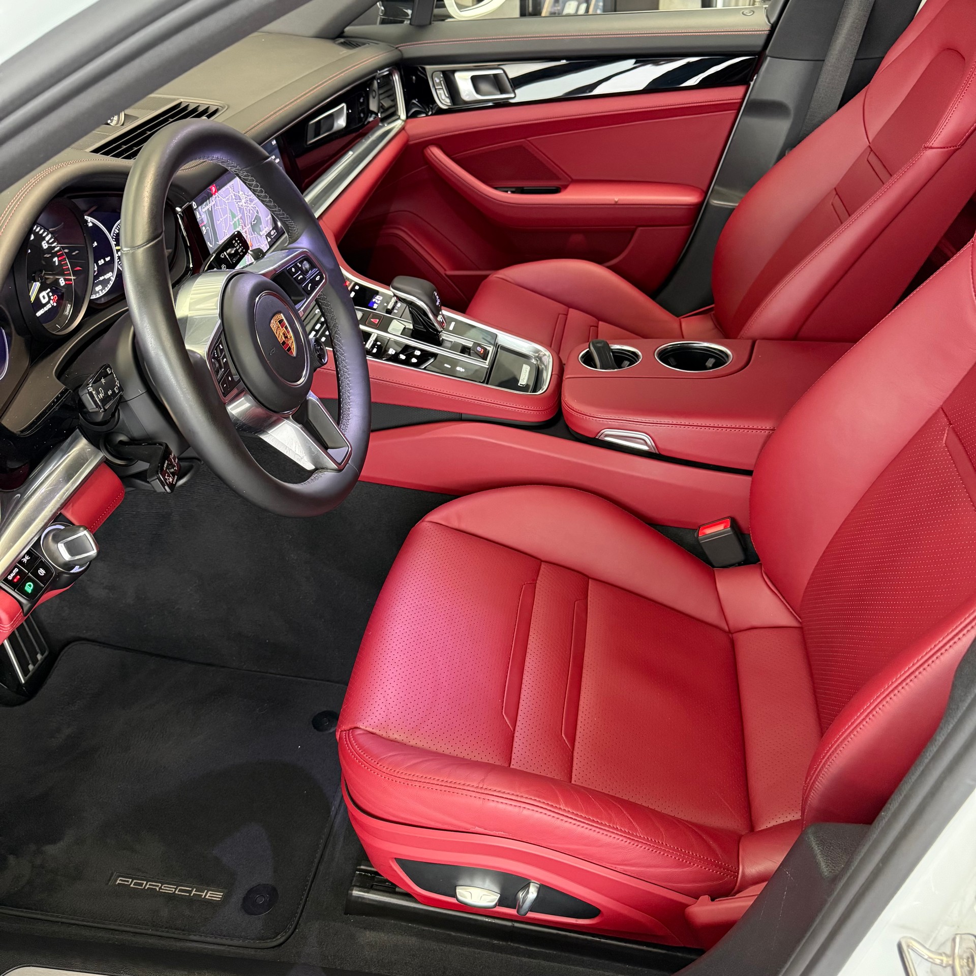PORSCHE Panamera 2.9 V6 4 E-Hybrid-image-13