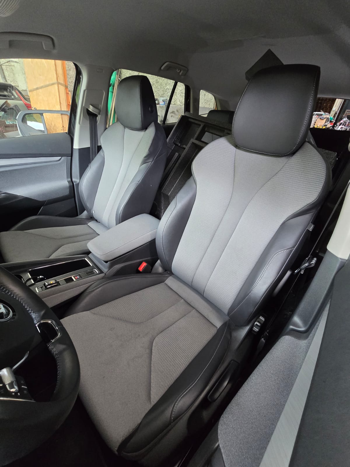 SKODA Enyaq iV 60-image-6