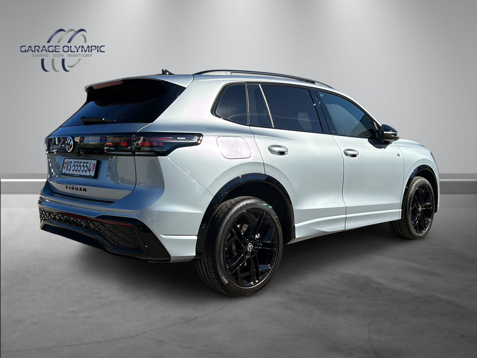 VW Tiguan 2.0 TSI DSG R-Line 4Motion-image-4