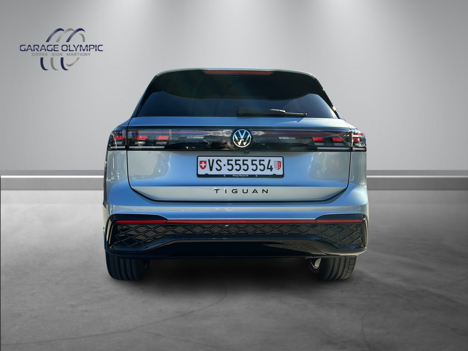 VW Tiguan 2.0 TSI DSG R-Line 4Motion-image-3