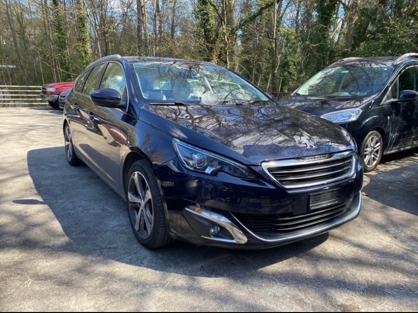 PEUGEOT 308 SW 1.2 THP Style Automatic-image-0