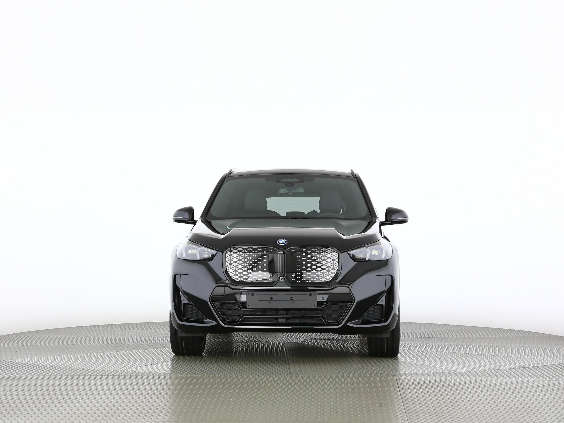 BMW iX1 30 xDrive-image-29