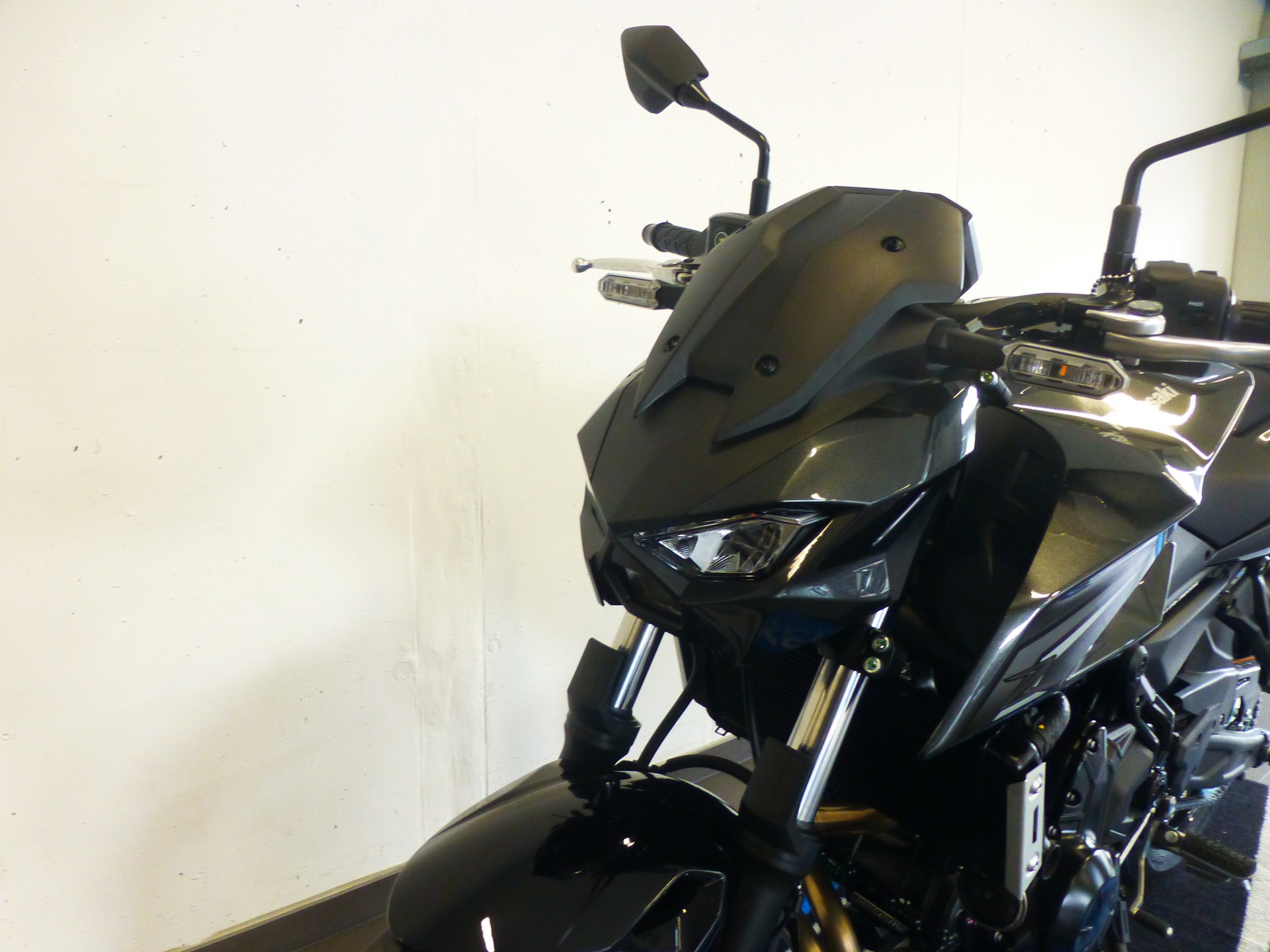 KAWASAKI Z 650 S (35kW) MY 2026-image-7
