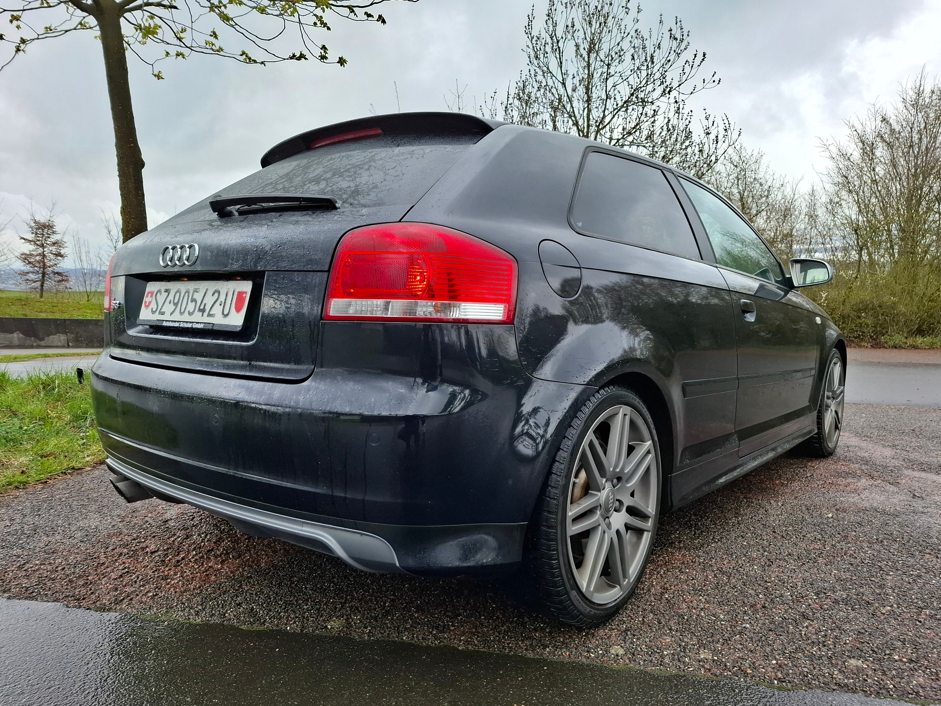 AUDI S3 2.0 Turbo FSI quattro-image-5