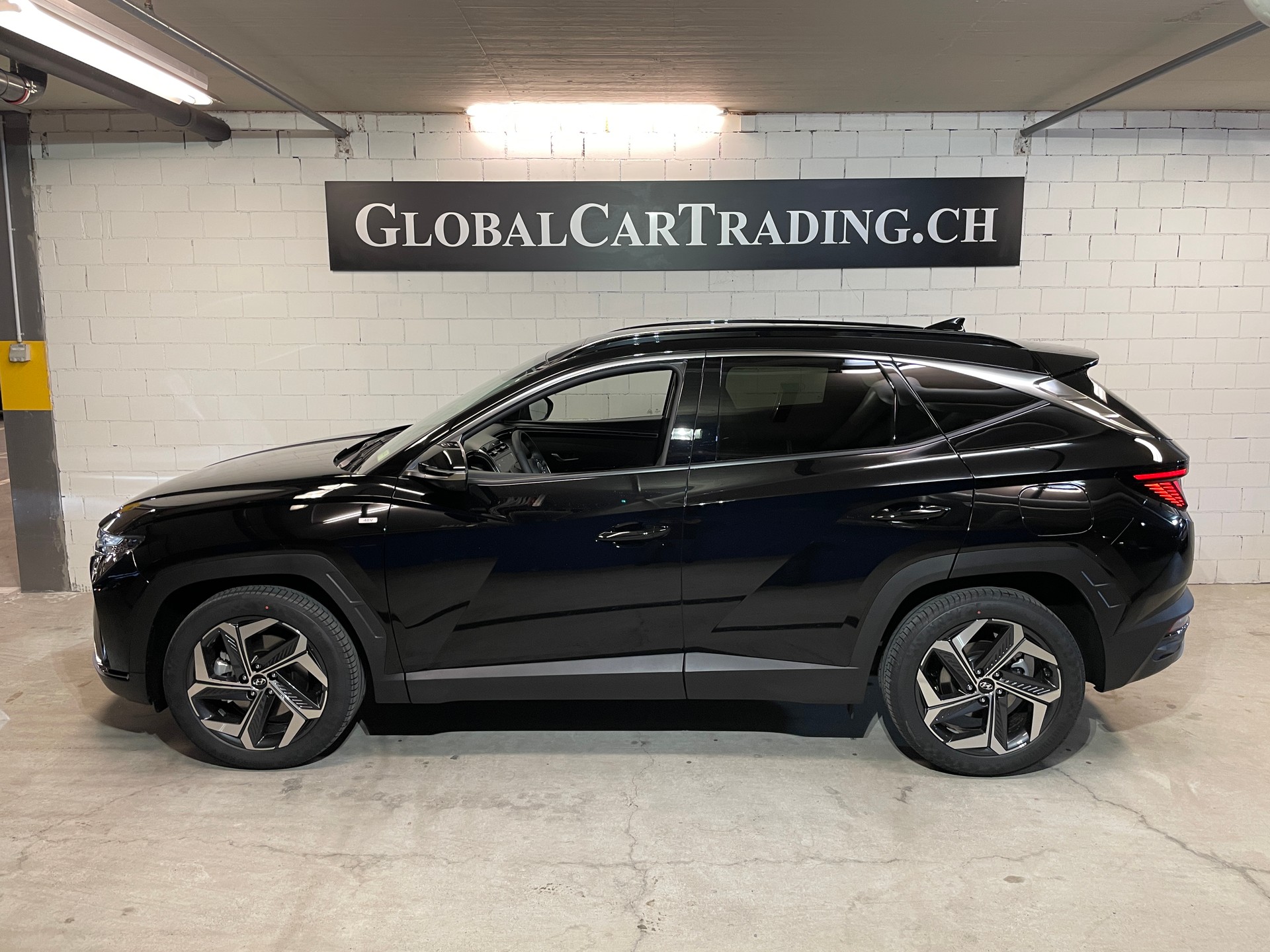 HYUNDAI Tucson Swiss Giga Edition-image-2