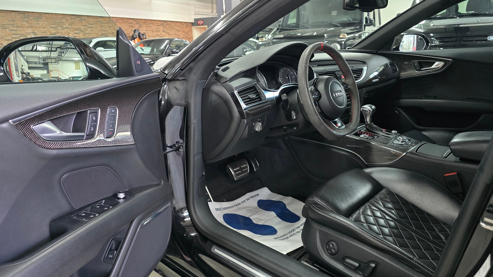 AUDI S7 Sportback 4.0 TFSI V8 quattro S-tronic-image-19