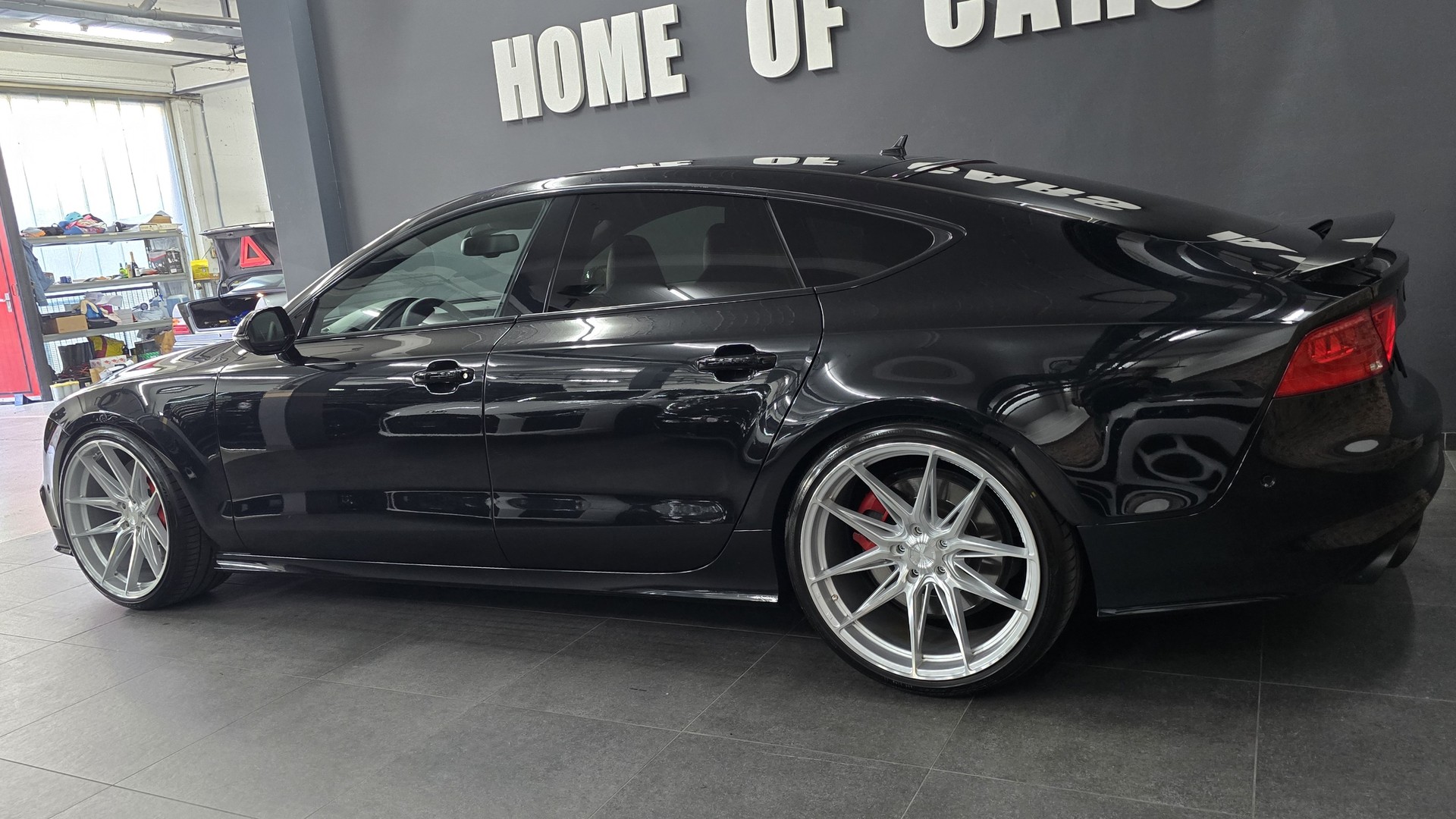 AUDI S7 Sportback 4.0 TFSI V8 quattro S-tronic-image-6