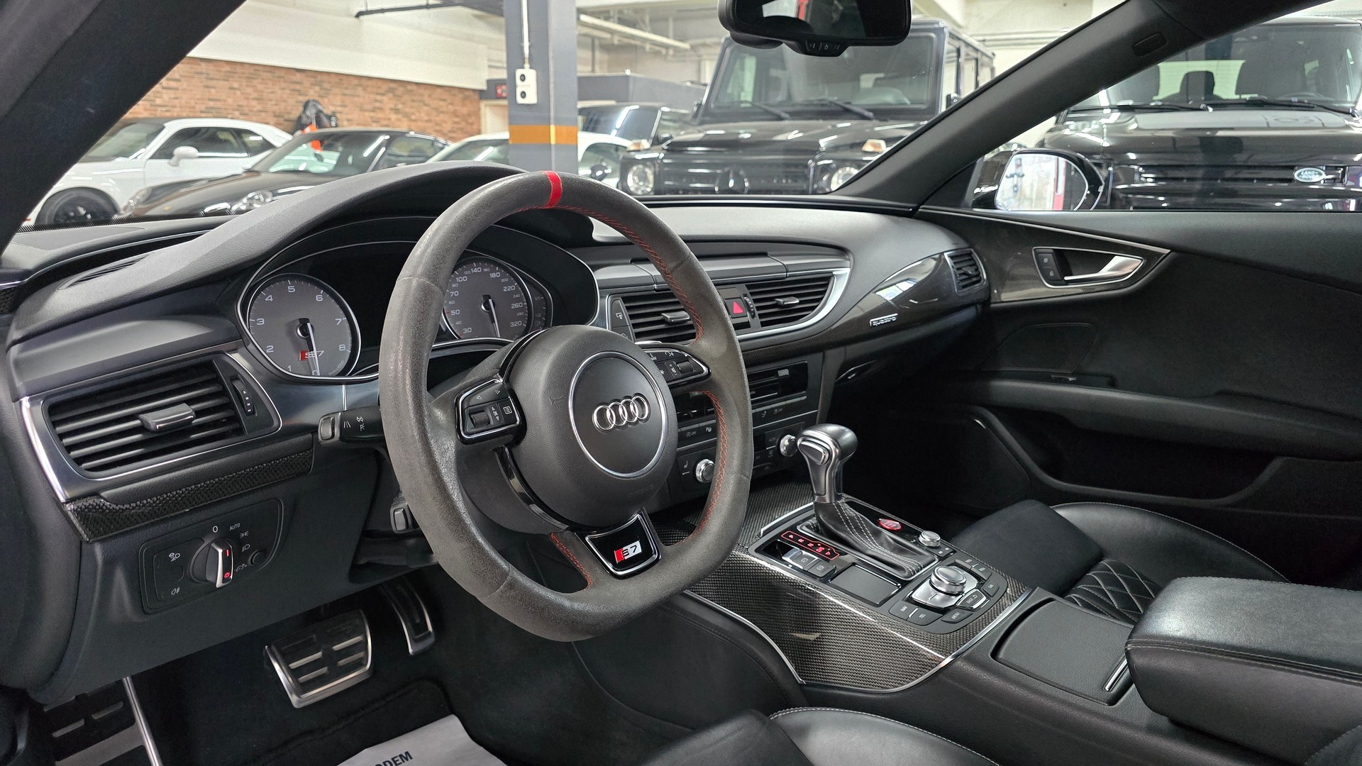 AUDI S7 Sportback 4.0 TFSI V8 quattro S-tronic-image-18