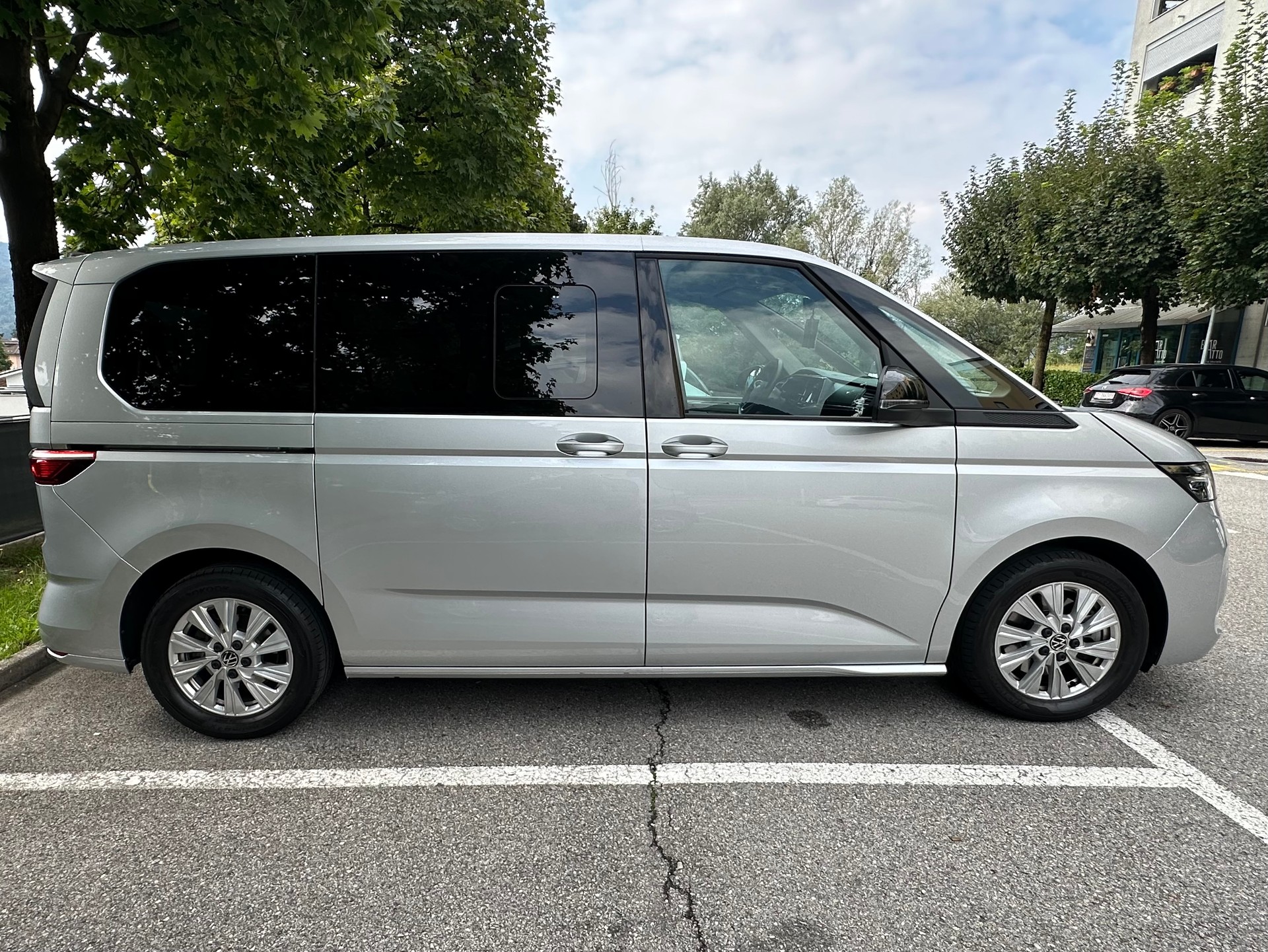 VW 2.0 TDI Liberty DSG kurz-image-4