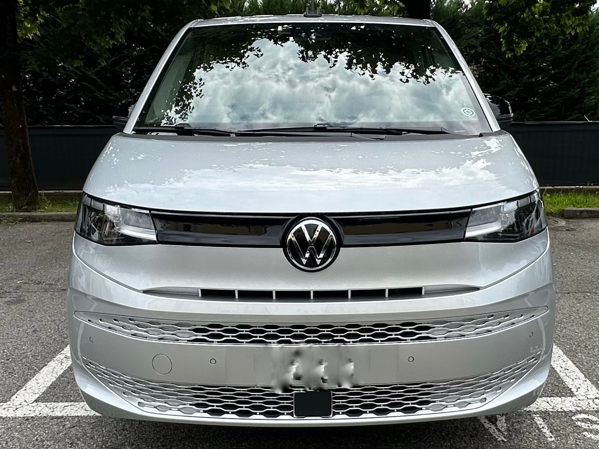 VW 2.0 TDI Liberty DSG kurz-image-2