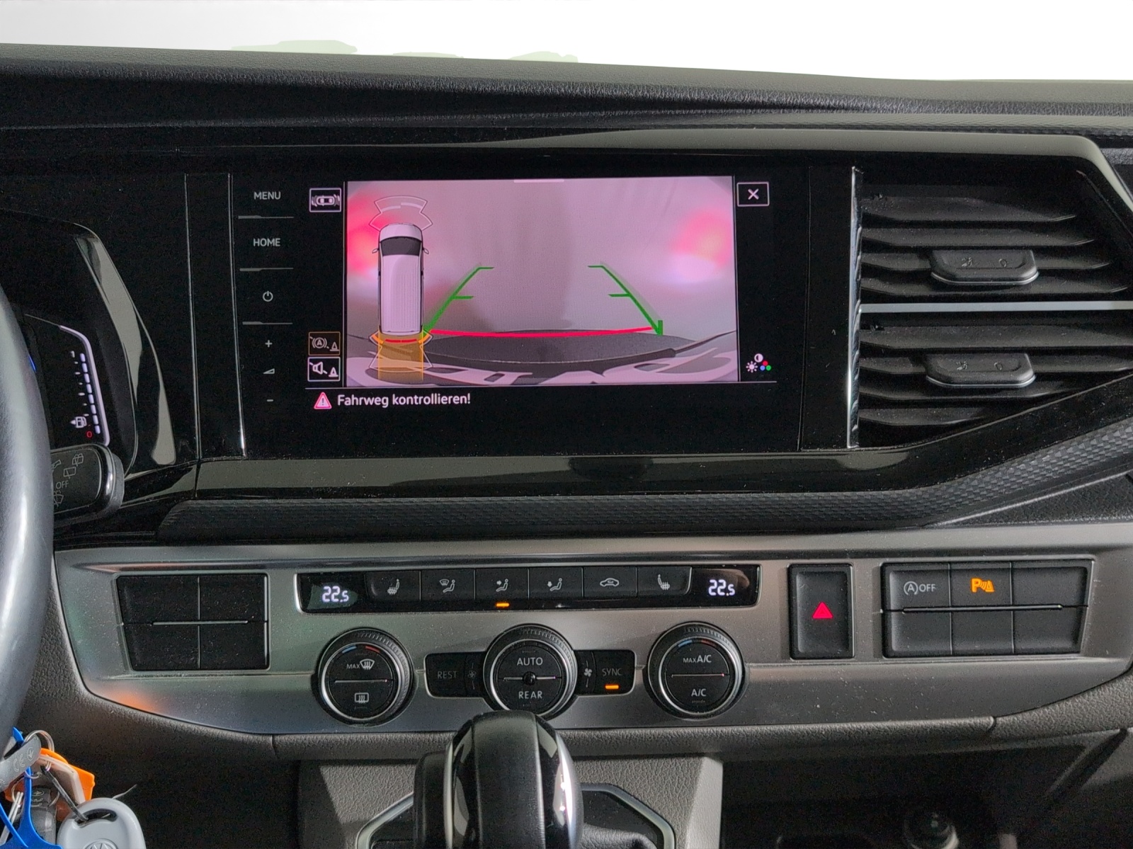 VW T6.1 Caravelle 2.0 TDI Comfortline 4Motion DSG-image-12