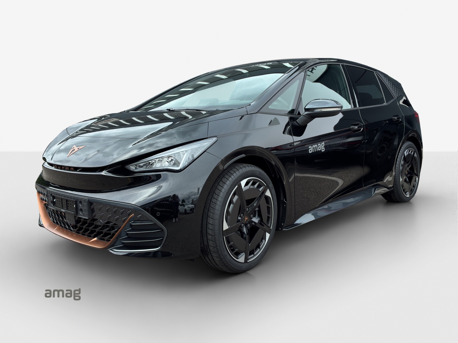 CUPRA Born 79 kWh e-Boost Adrenaline-image-0