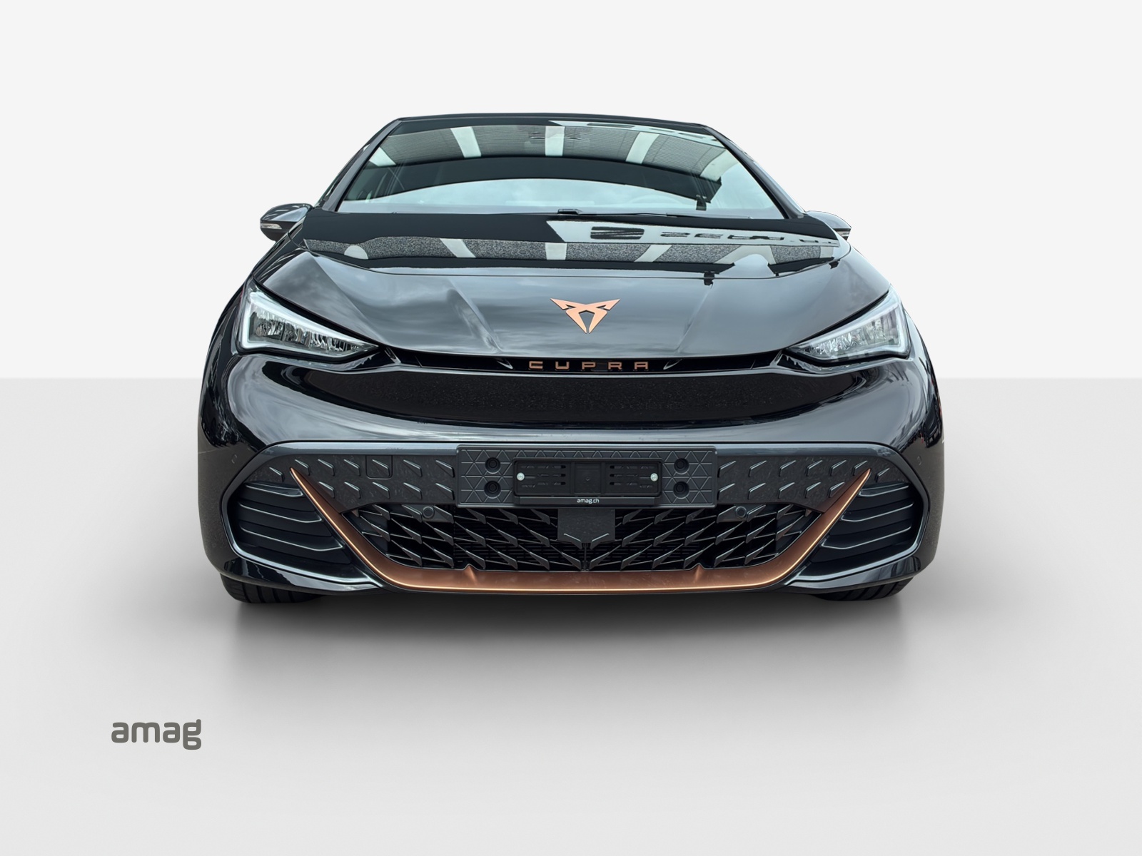 CUPRA Born 79 kWh e-Boost Adrenaline-image-4