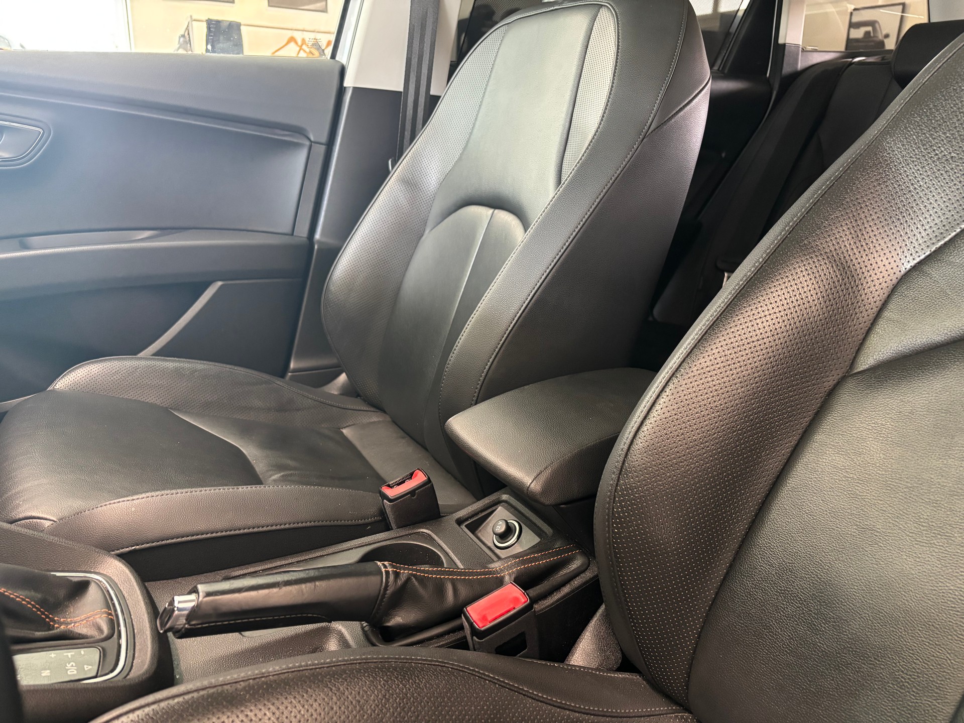 SEAT Leon ST 1.8 TSI X-Perience 4Drive DSG-image-11
