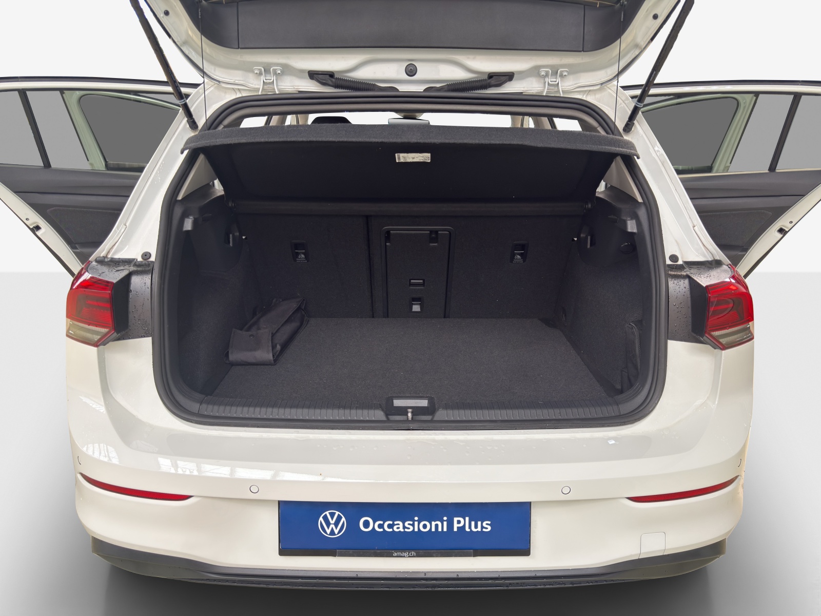 VW Golf 1.0 eTSI mHEV ACTLife DSG-image-12