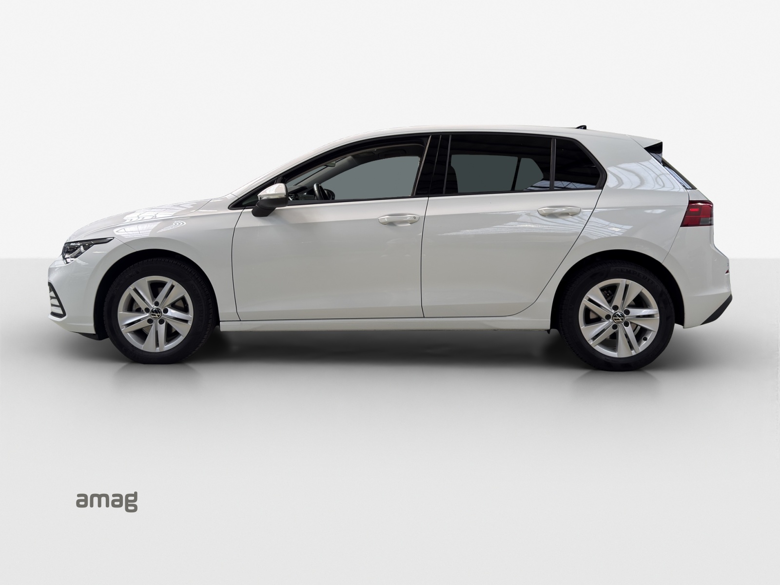 VW Golf 1.0 eTSI mHEV ACTLife DSG-image-1