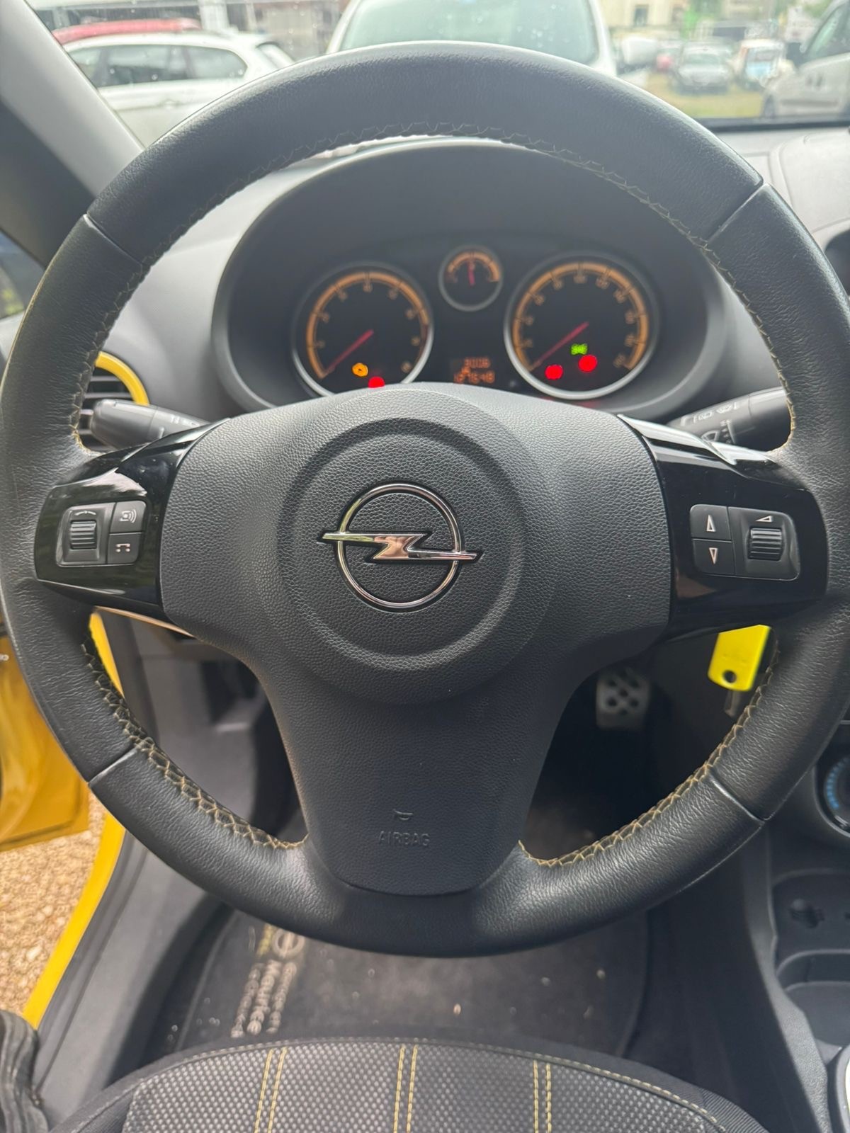 OPEL Corsa 1.4 TP Color Edition-image-6