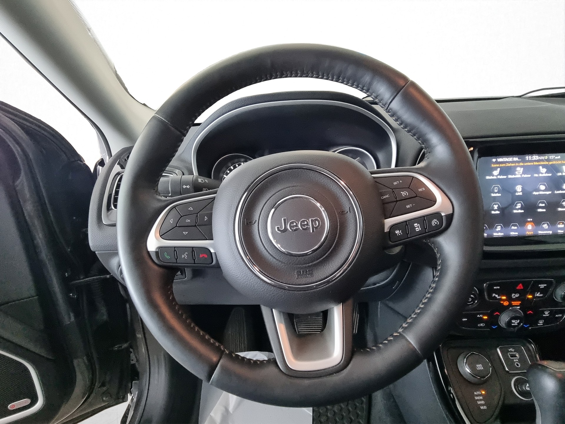 JEEP Compass 1.4 MultiAir Freedom AWD-image-8