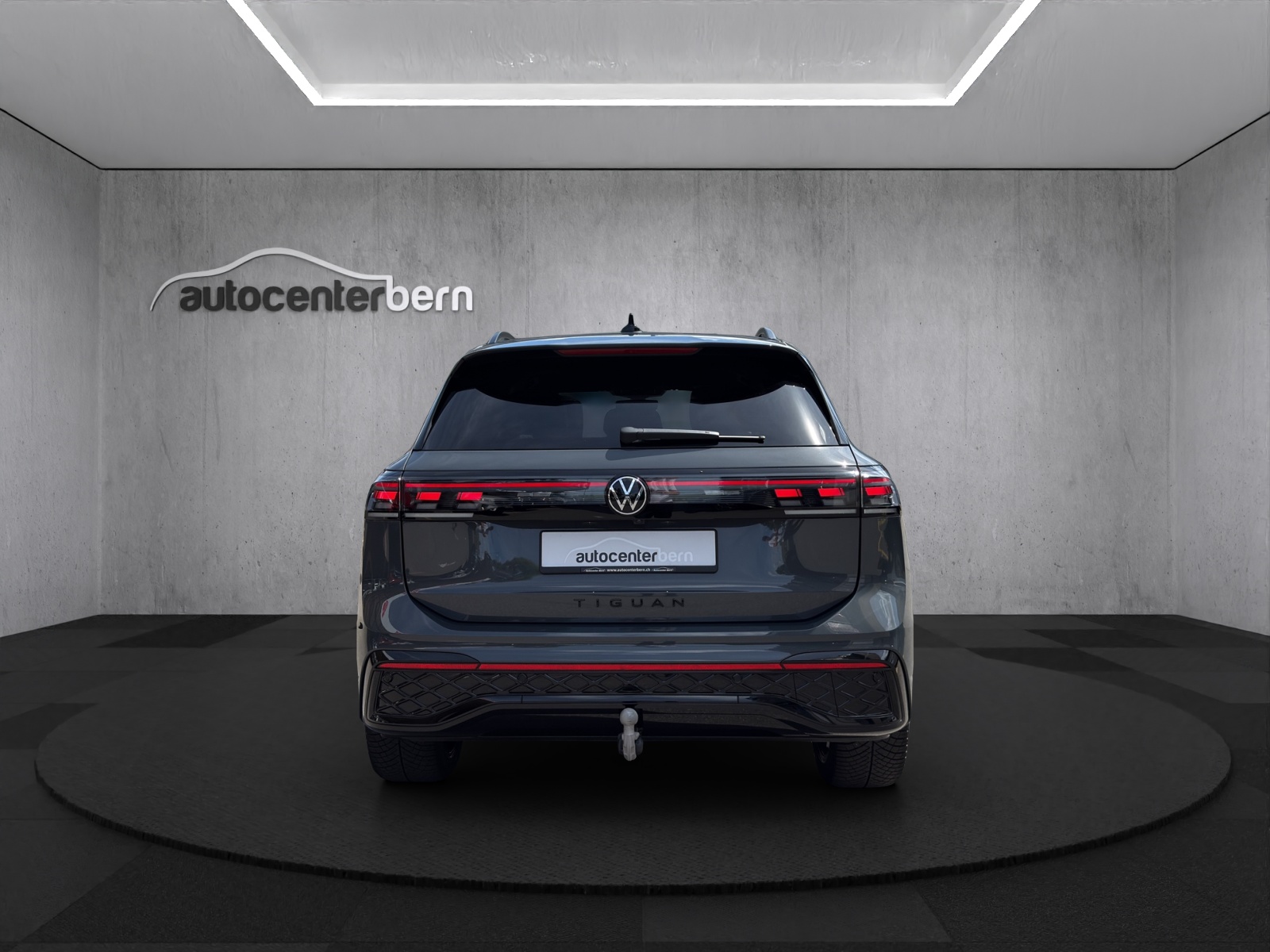 VW Tiguan 2.0 TDI SCR R-Line 4Motion DSG-image-5