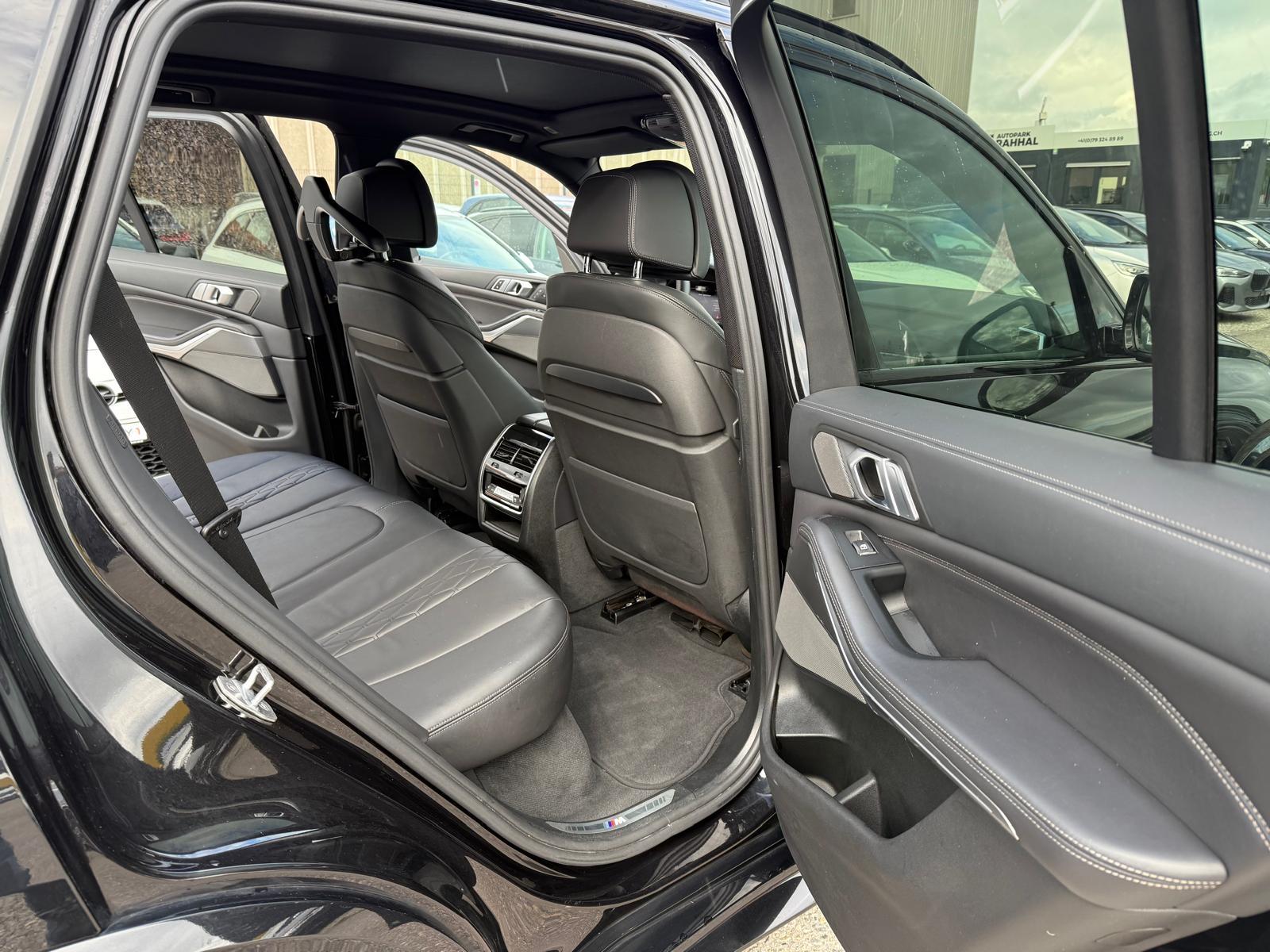 BMW X5 M50d xDrive-image-12