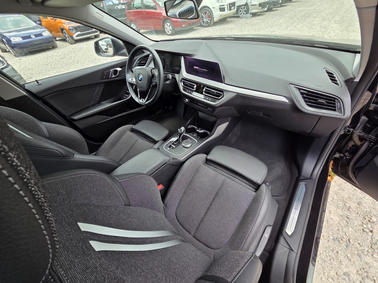 BMW 118i Steptronic-image-9