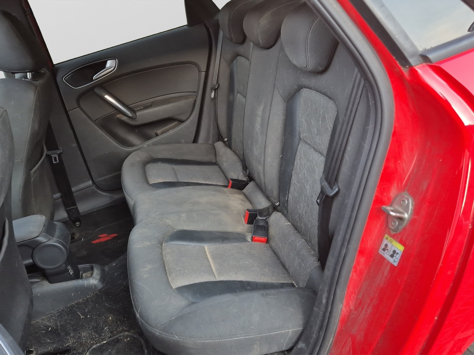 AUDI A1 Sportback 1.6 TDI Sport S-Line-image-13